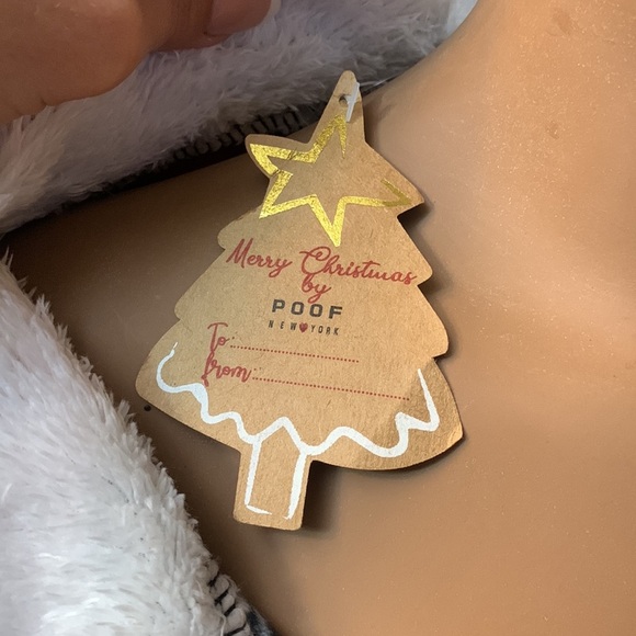 Merry Christmas by Poof Fleece Snowflake Hooded Zip up Onesie Pjs NEW S - Picture 4 of 4